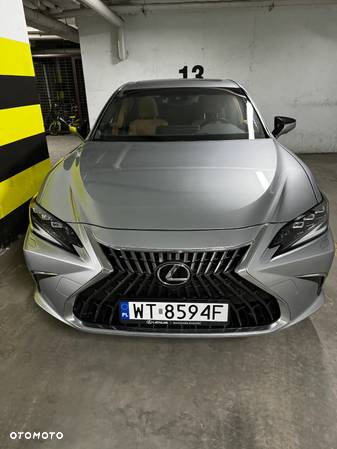 Lexus ES 300h Prestige - 10