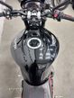 Triumph Street Triple - 13