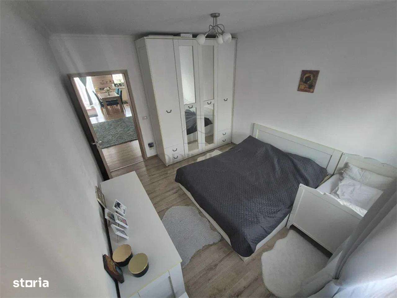 GIROC - 3 CAM - ETJ.1 - LOC PARCARE - BLOC - VILA - SPATIOS - ZONA EXC - Imagine principală: 2/4