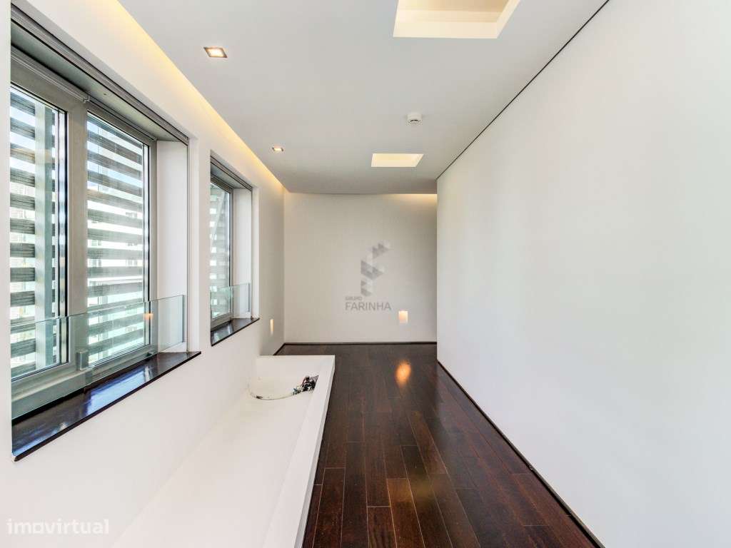 Magnífico apartamento T5 + 1 no Condomínio Jardins São Lourenço - L...-21