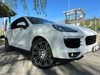 Porsche Cayenne S Hybrid Tiptronic S - 11