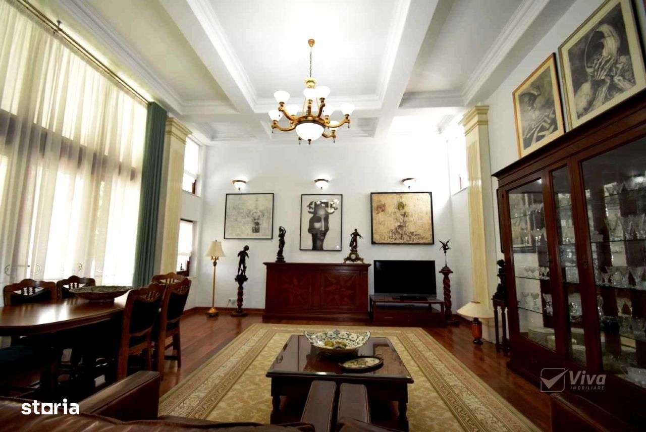 Padurea Bucium-zona Motel, proprietate de lux la vanzare! - Imagine principală: 1/20