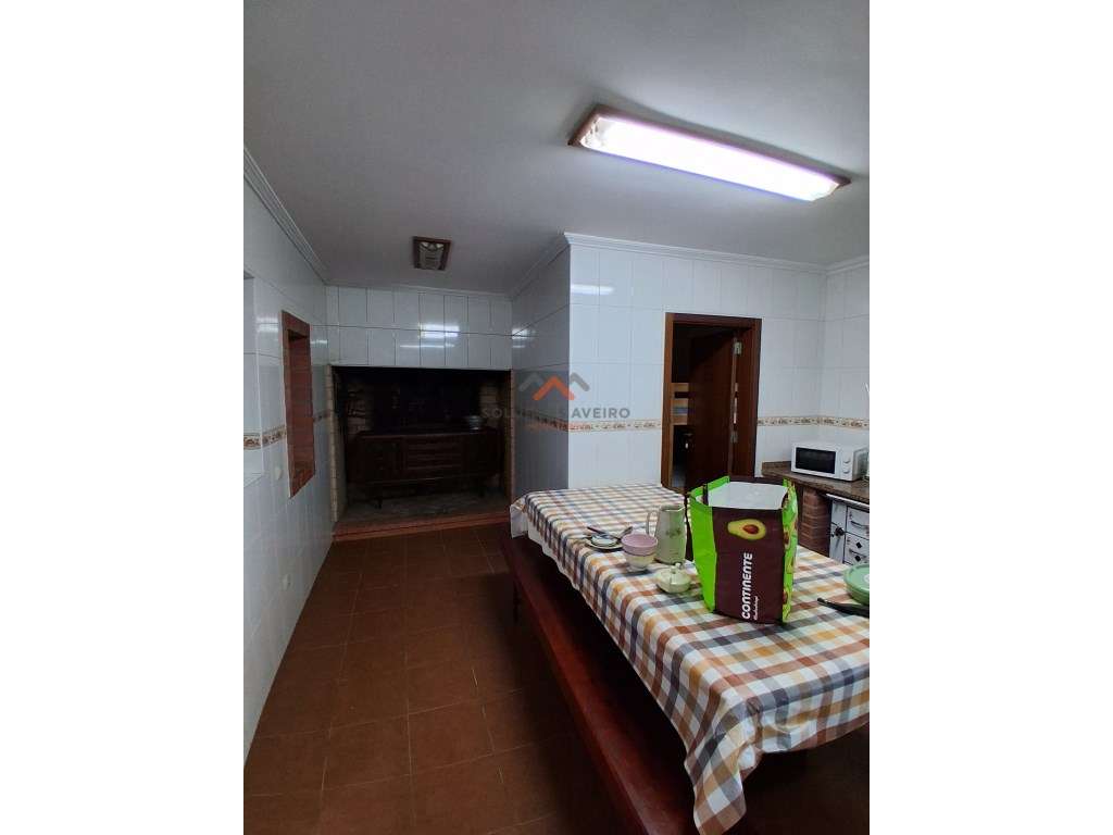 Arrendamento: Moradia T4 em Nariz - Requeixo - Grande imagem: 4/28