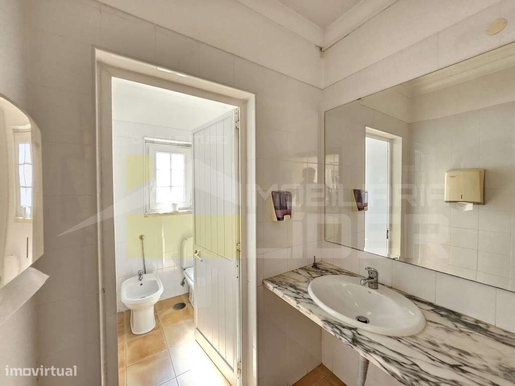 Exclusividade Imobiliária Lider
Moradia T4 em Condomínio Fechado d...-41