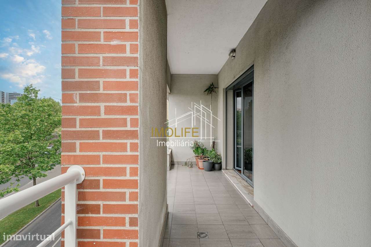 Magnifico apartamento T3 nas Colinas de Cruzeiro em Odivelas-9