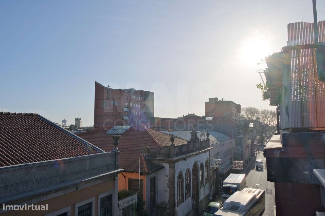 Apartamento T3 duplex remodelado - Grande imagem: 5/15