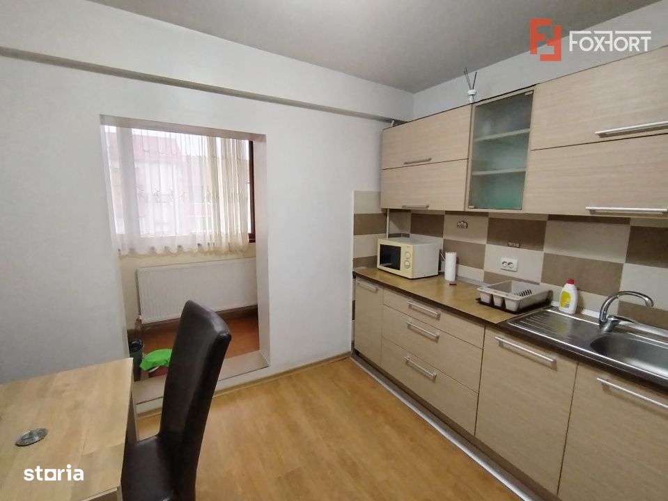 Apartament cu 3 camere de inchiriat in zona Soarelui-7