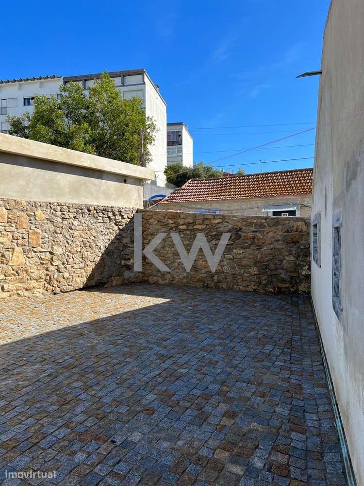 Moradia Térrea T2 com uma grande arrecadação, Agualva- Cacém - Grande imagem: 4/20