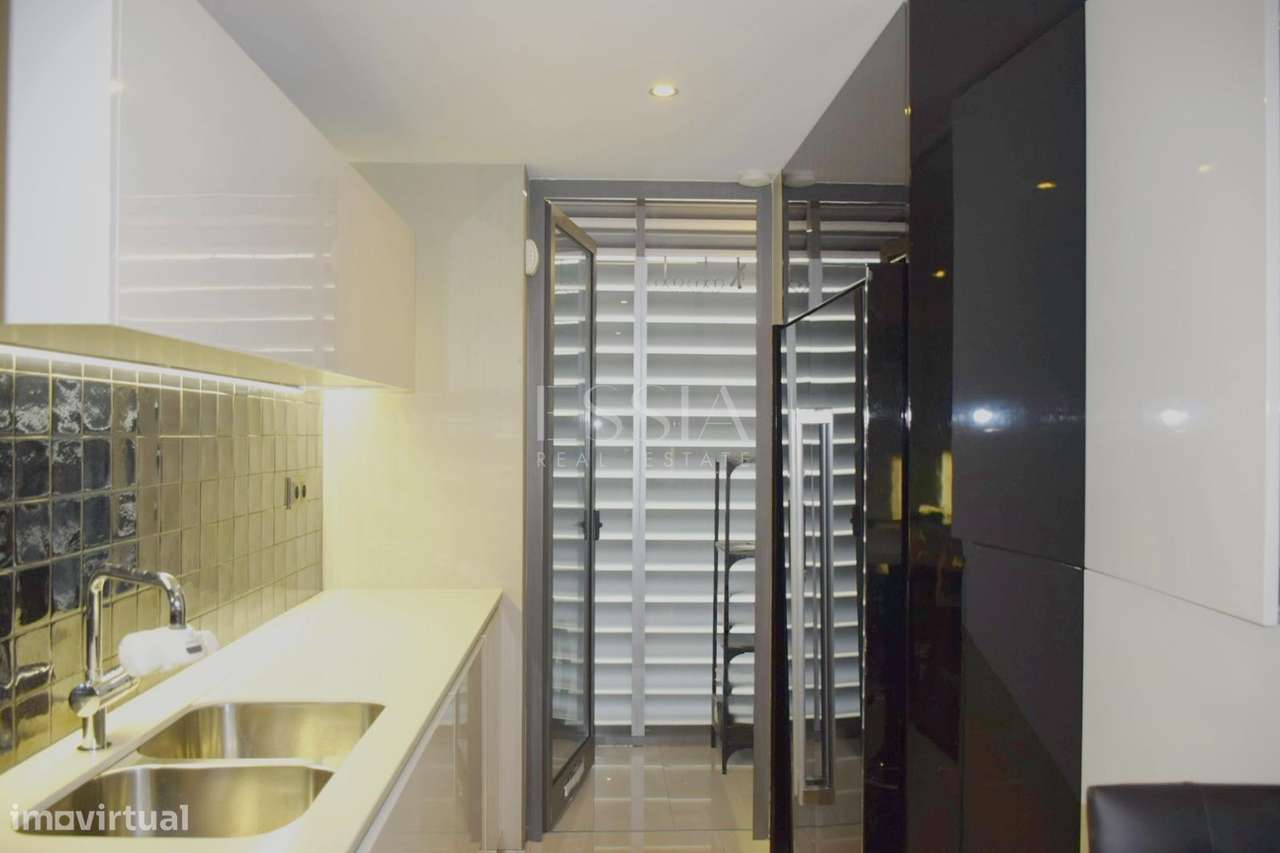 Apartamento T2 com Varanda nas Antas-7