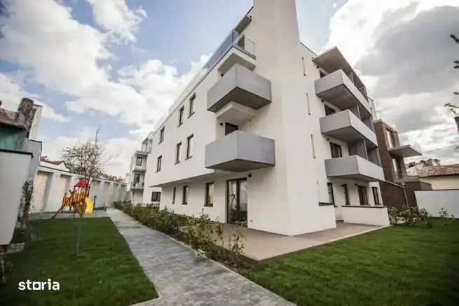 Apartament 3 camere  zona Parcul Carol !-5