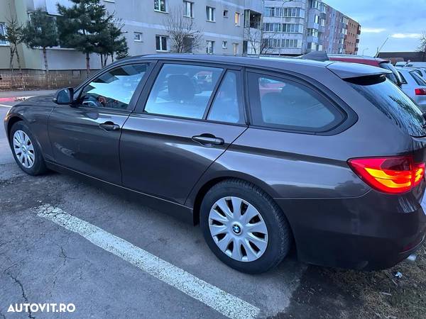 BMW Seria 3 316d Touring Advantage - 15