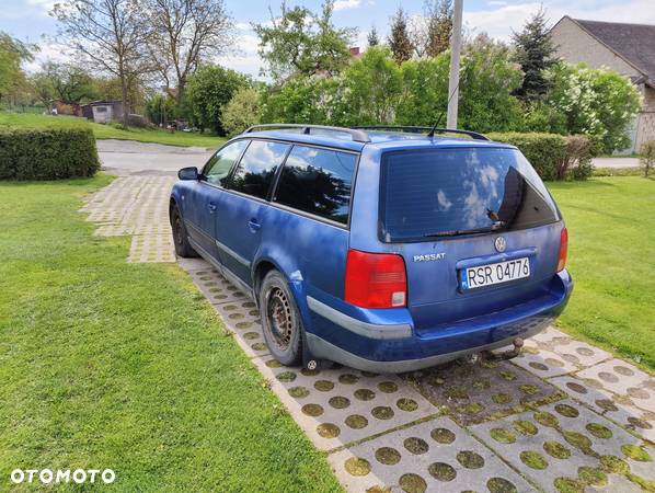 Volkswagen Passat 1.9 TDI Comfortline - 7