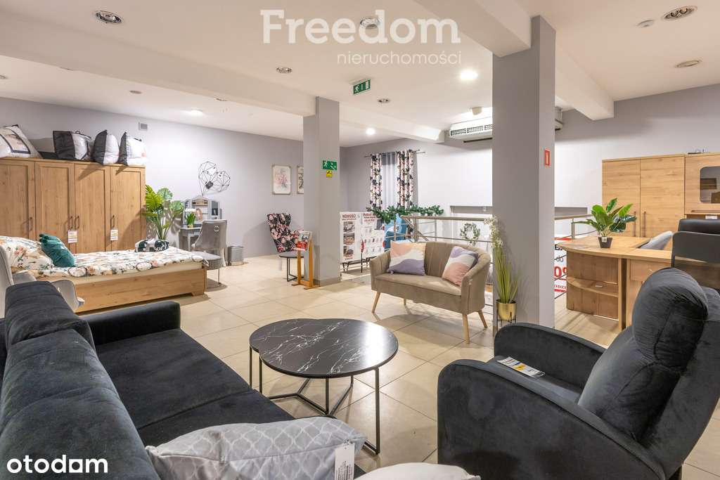 Duży lokal usługowy w centrum Ciechanowa - Pełny obrazek: 4/8