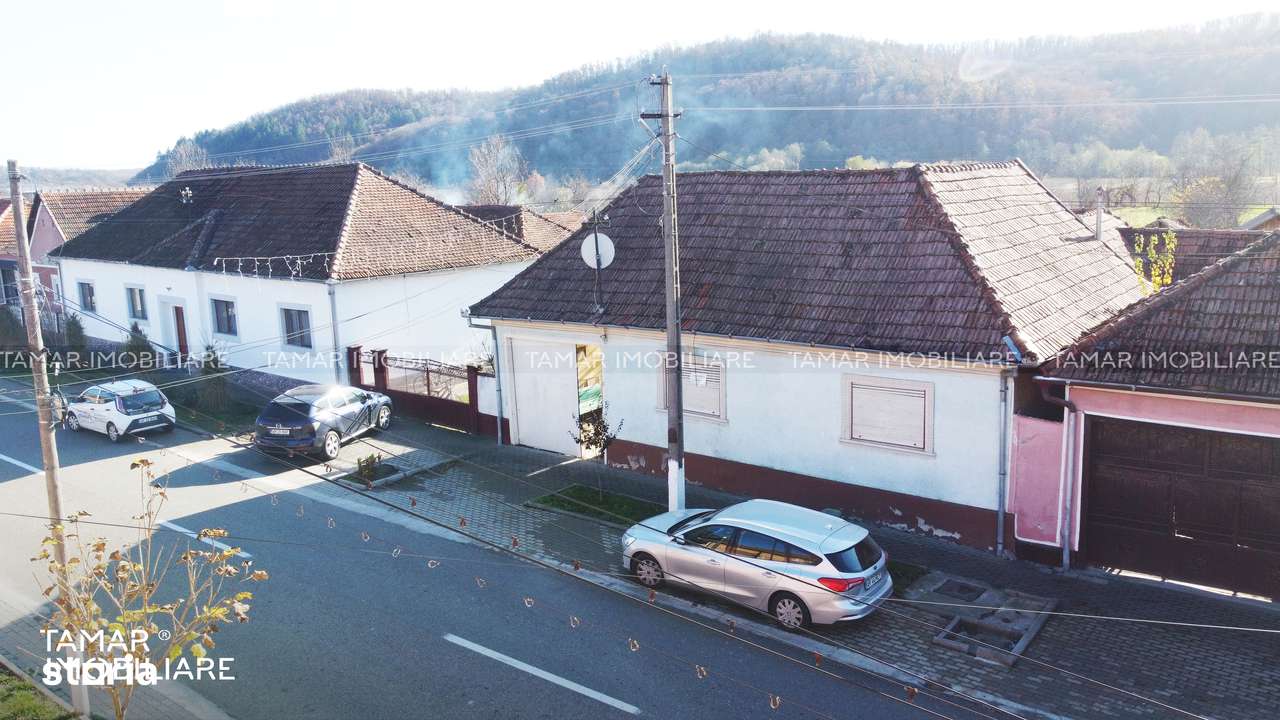 Casă 4 camere cu Teren de 1415 mp-0