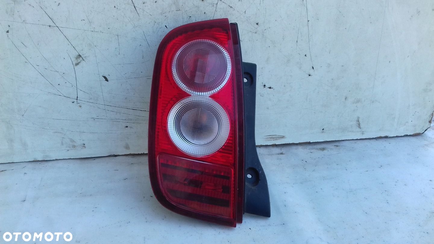 LAMPA LEWY TYŁ TYLNA NISSAN MICRA K12 03- - 1