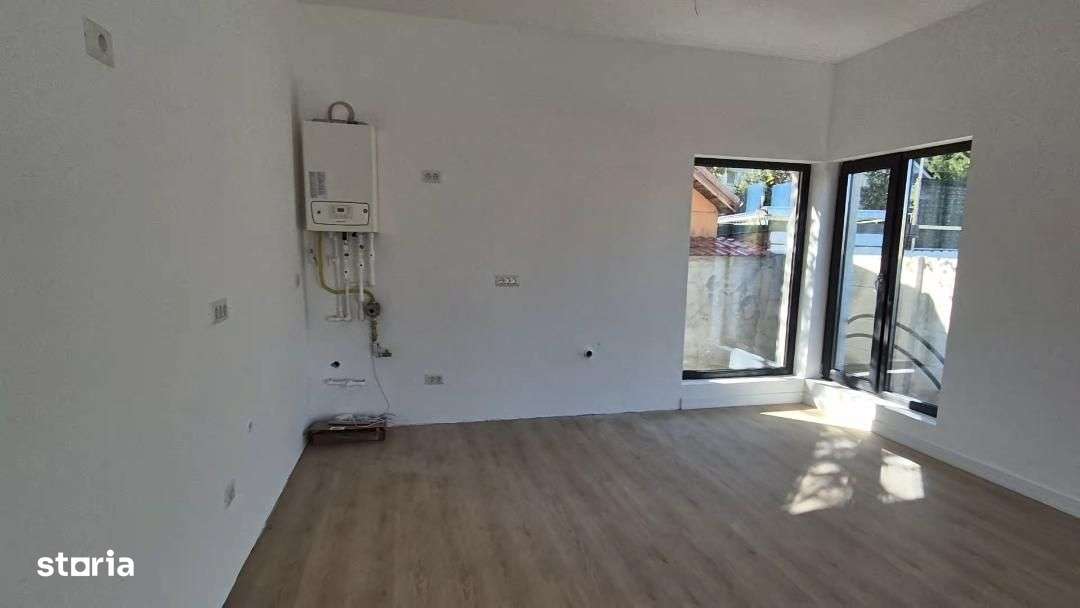 DOMNESTI | Finisaje | placa beton| incalzire pardoseala| - Imagine principală: 4/11