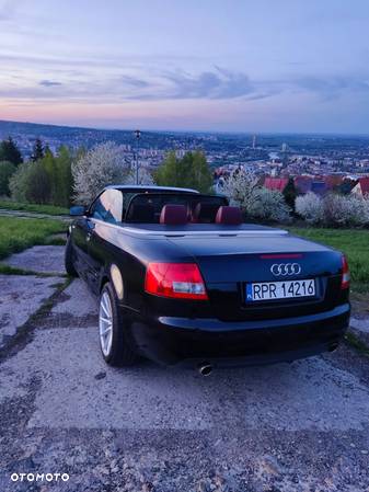 Audi A4 Cabriolet 1.8T - 10