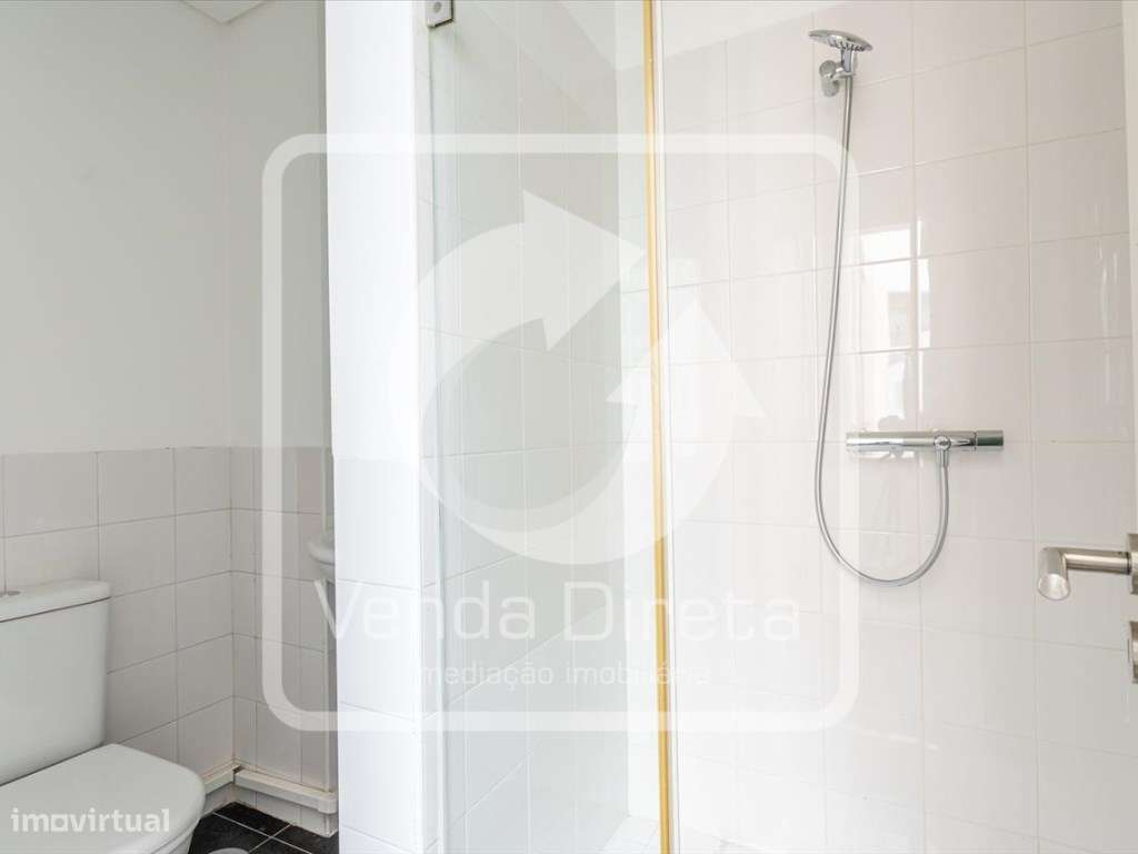 Apartamento T4 com varanda e 257 m² nas Avenidas Novas Elegância, E...-22