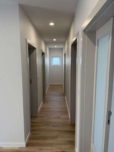 Andar Moradia T3 - Marrancos, Vila Verde - Grande imagem: 5/10