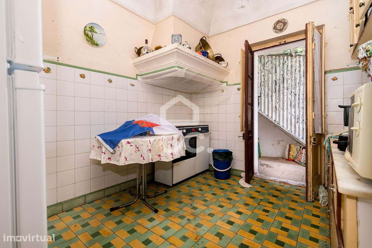 Moradia Térrea T3 de Gaveto c/ Quintal e Terraço em Arraiolos, Évora - Grande imagem: 5/20
