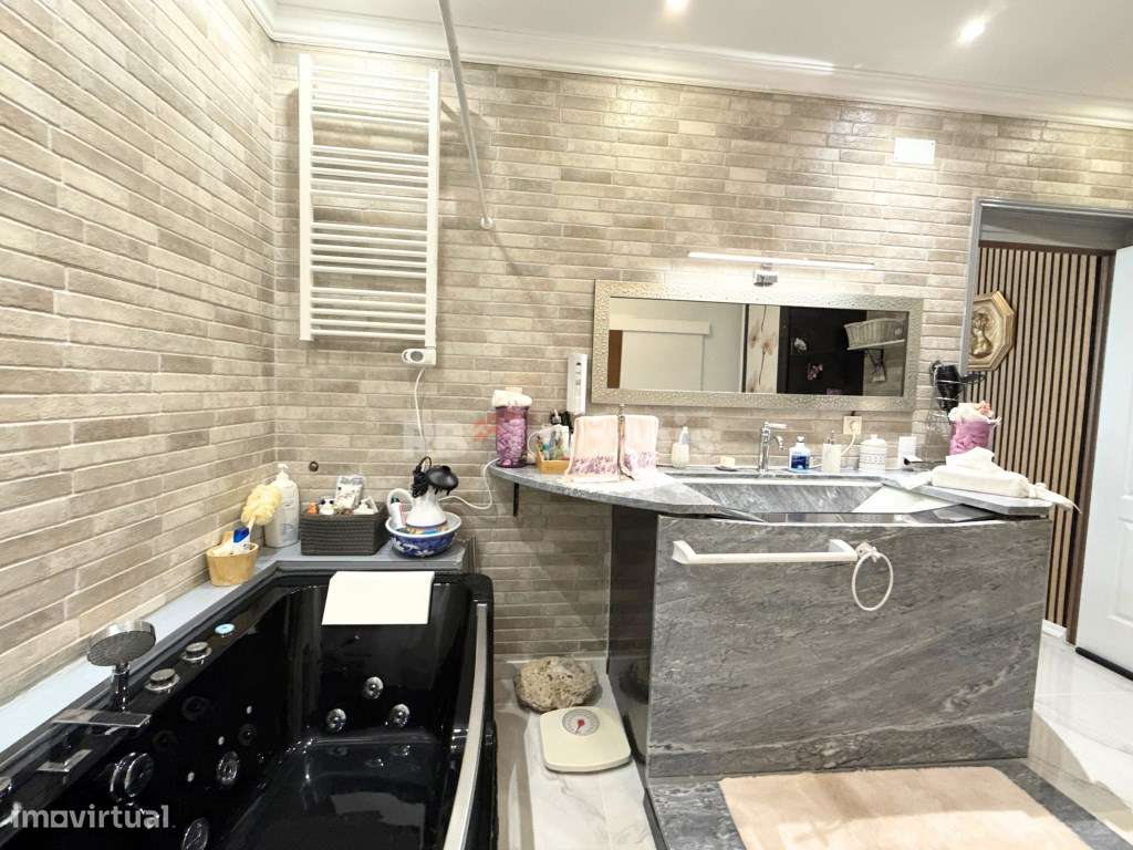 Moradia T3 térrea com espaço exterior - Vila Nova de Paialvo, Tomar-12