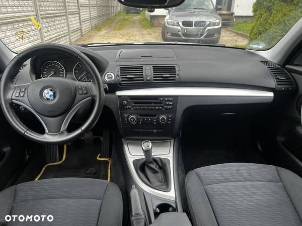 BMW Seria 1 118d - 14