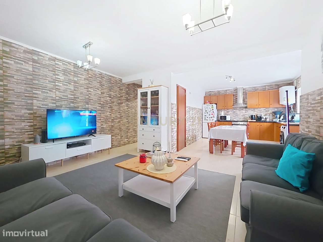 Apartamento T2 em Lagoa - Grande imagem: 3/13