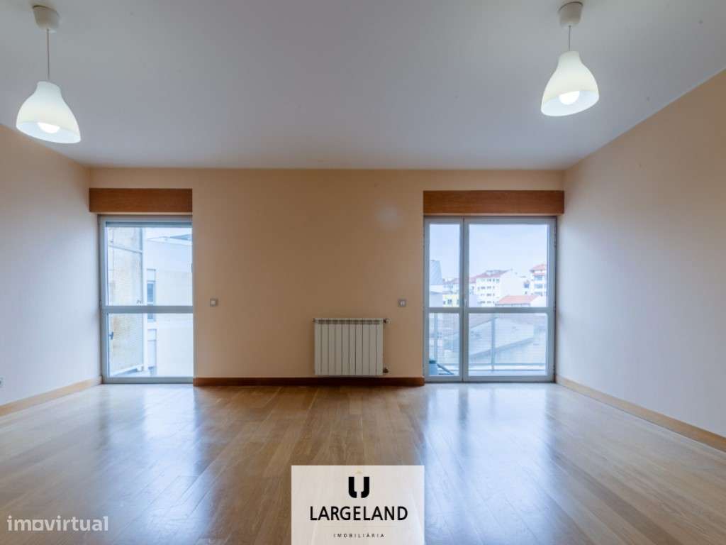 Apartamento T2 no Centro de Aveiro - Grande imagem: 5/22