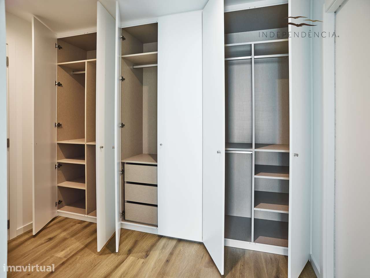 Apartamento T2 || Novo || Praia da Nazaré-16