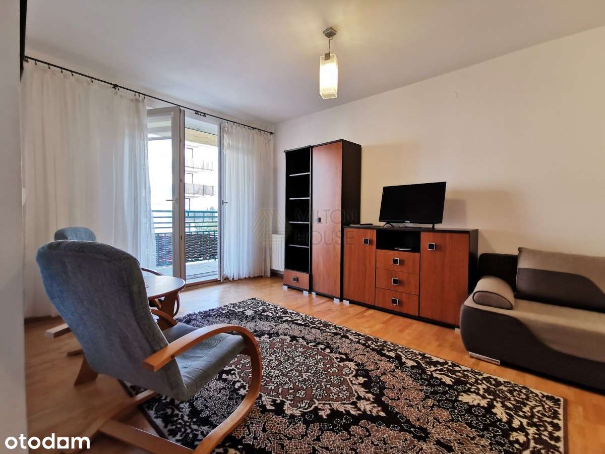 Mieszkanie z balkonem, umeblowane, parking w cenie - Pełny obrazek: 3/9