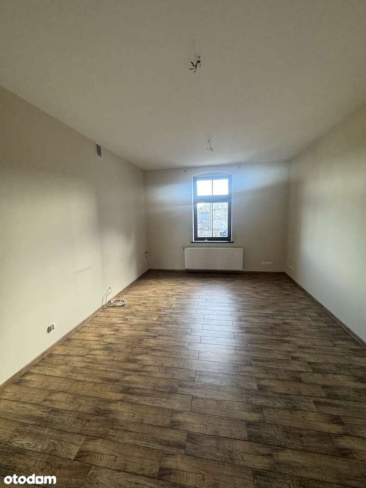 Lokal 80m² w wyremontowanej kamienicy z dużym parkingiem-Komorowick 98 - Pełny obrazek: 5/13