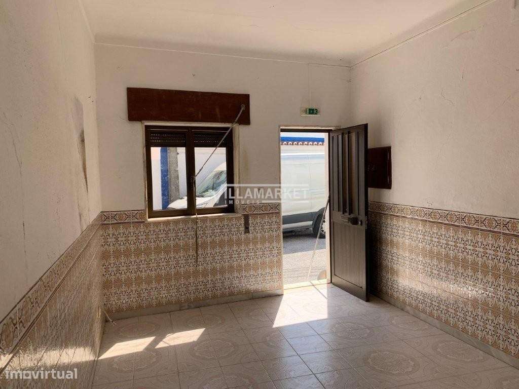 Moradia V1 + 1 da banca para venda em Bencatel, Vila Viçosa. - Grande imagem: 2/14