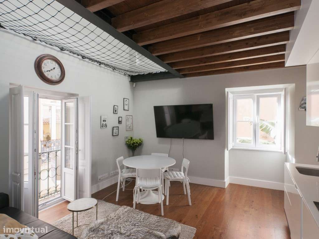 Apartamento Loft Duplex T1+1 junto ao museu do Fado! - Grande imagem: 3/15