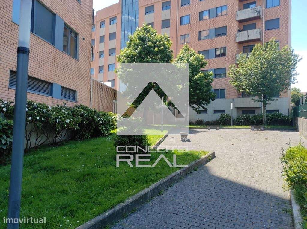 Apartamento T3 - Ermesinde (Centro)-27