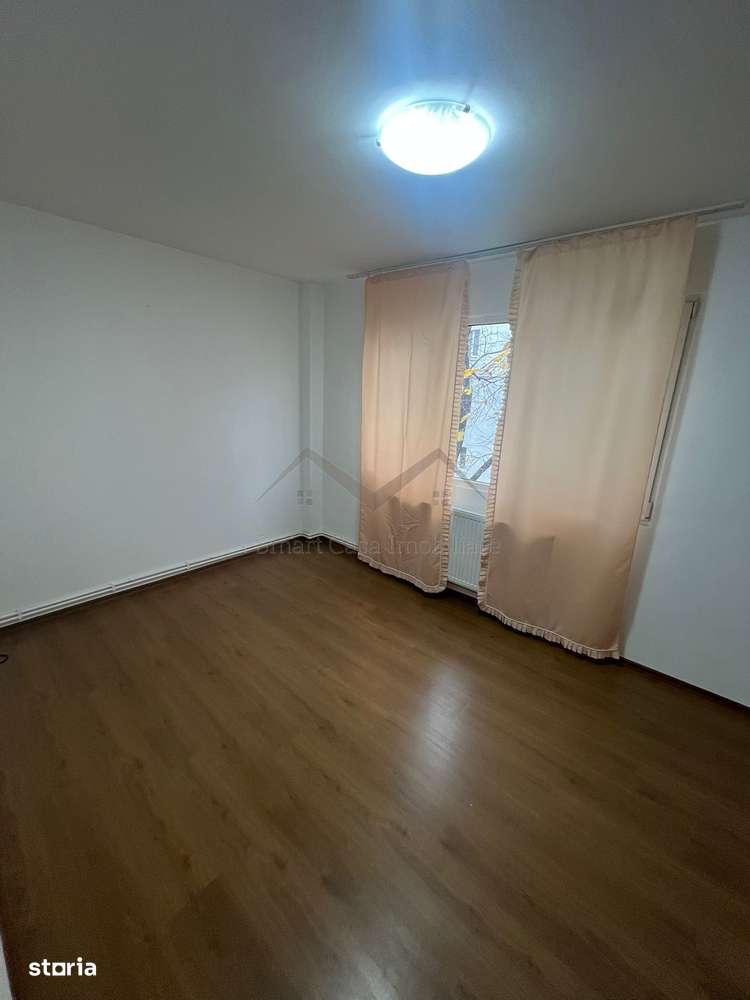 Apartament 2 camere semidecomandat Cantemir - Imagine principală: 3/9