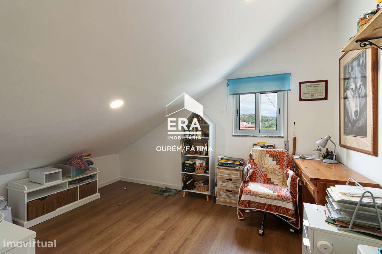 Moradia isolada T3+1-40