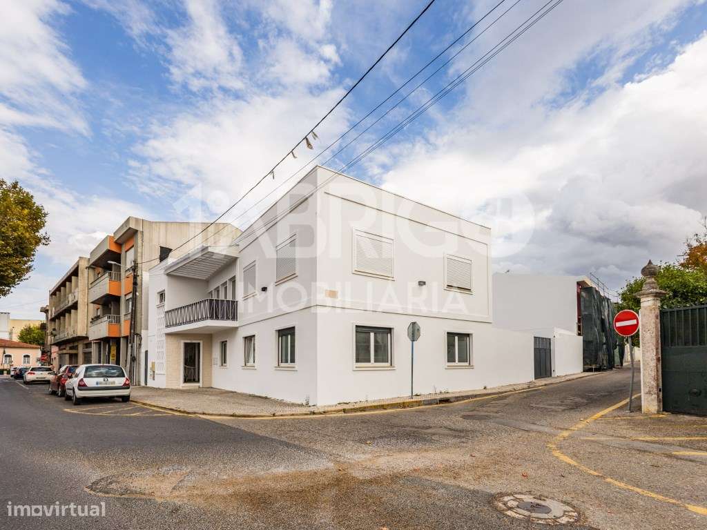 T4 Duplex no centro da Marinha Grande-44