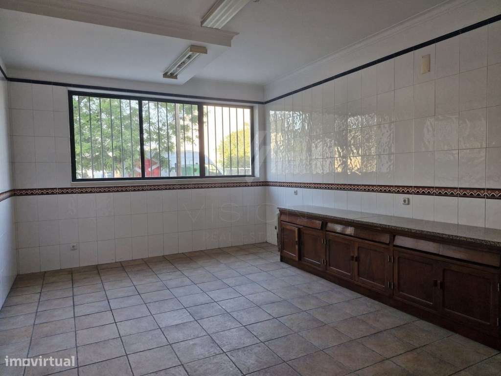 ARMAZÉM INDUSTRIAL-12