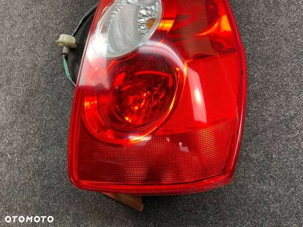 mazda 5 I lampa prawa tył tylna OE europa - 4