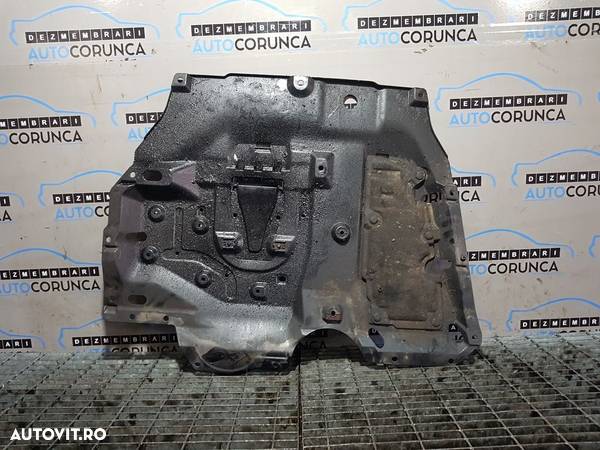 Scut motor Peugeot 4007 2.2 HDI 2007 - 2012 (750) - 2