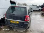 Dezmembrez Opel Zafira 2012 1.7 Euro 5 - 6