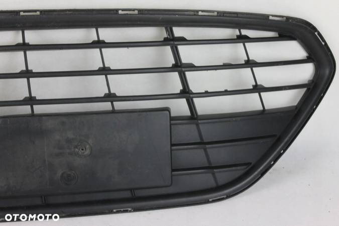 Kratka środkowa zderzaka Ford Mondeo mk4 IV atrapa lift fl - 3