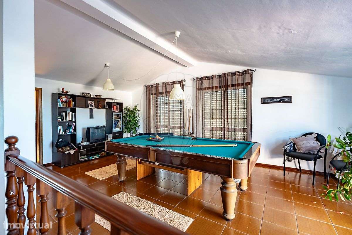 Excelente moradia T5 em localização única em Montemor-O-Velho.-8