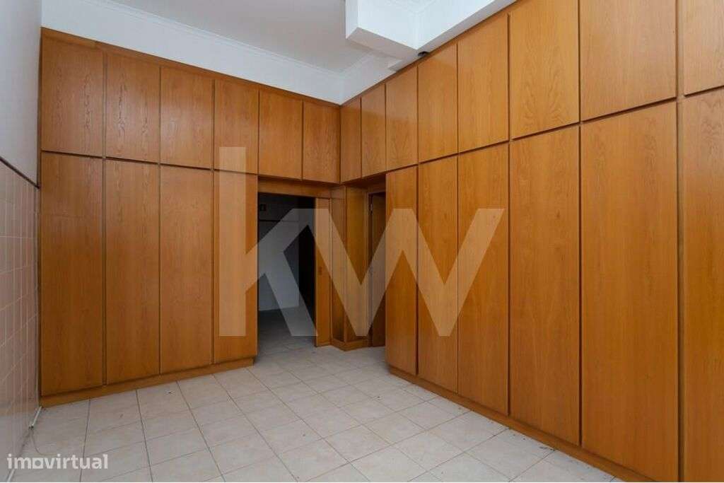 Excelente loja para Venda em Monte Abraão - Grande imagem: 4/15