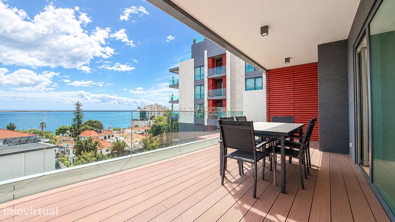Luxury Property - Apartamento T3 no Edifício Astrolab – Vista Mar, Pis-20
