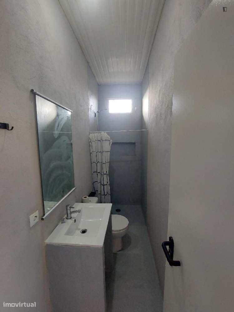 Quarto - localizado em Santarem - Grande imagem: 5/5