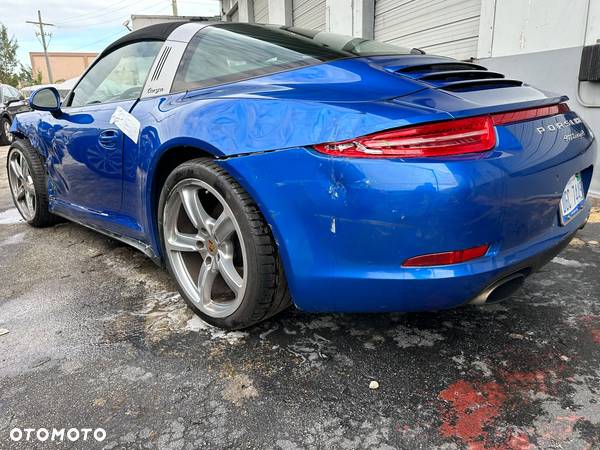 Porsche 911 Carrera 4 Cabriolet PDK - 5