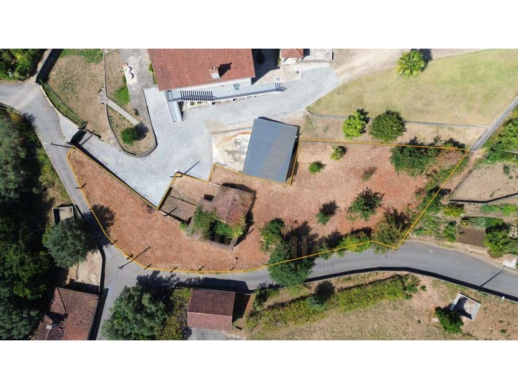 Casa Antiga com Projeto Aprovado para Moradia - Arcozelo, Ponte de ... - Grande imagem: 4/11