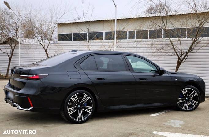 BMW Seria 7 740Ld xDrive MHEV - 6