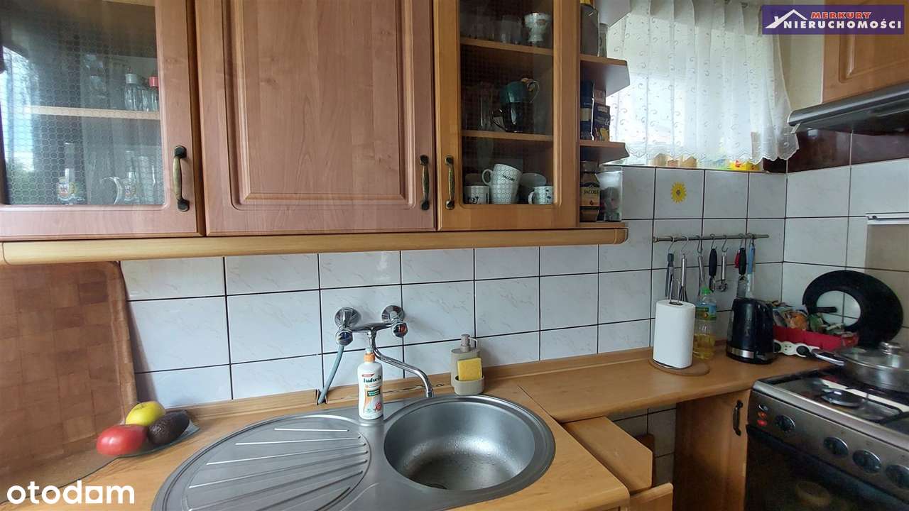 Na os. Kolonia Robotnicza.-12
